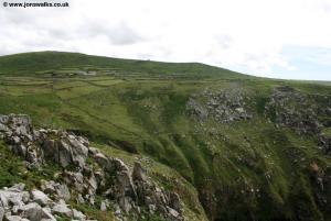 Carn Veslan Cliff