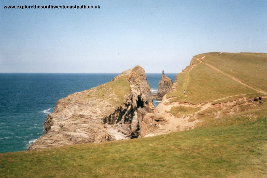 Rocks near Gunver Head